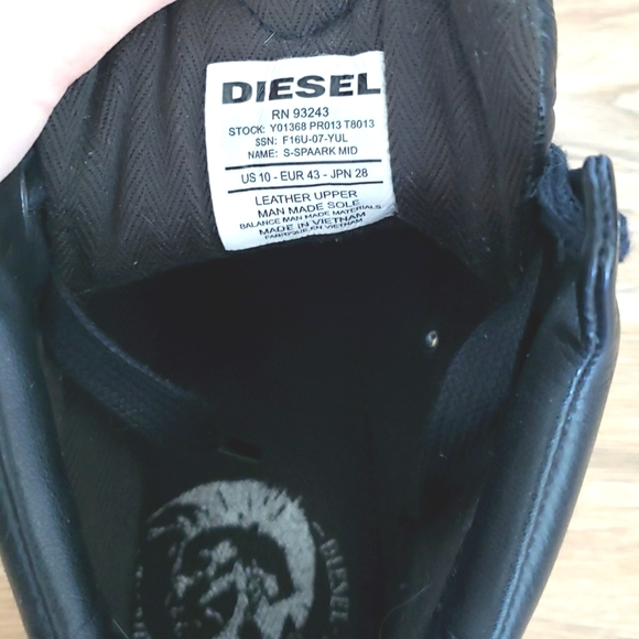 Diesel Leather Sneakers - Picture 9 of 9